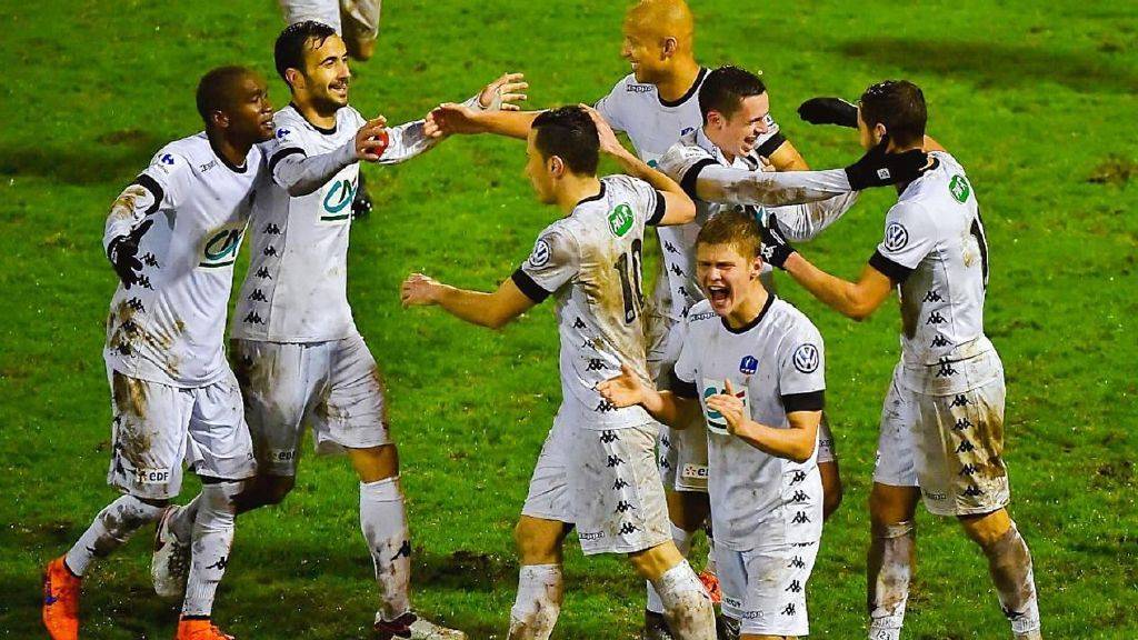 别的比赛中 别的比赛中