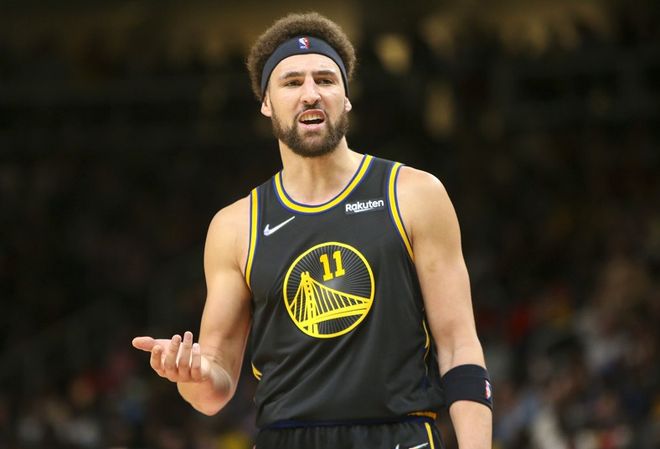 功的年轻球 功的年轻球