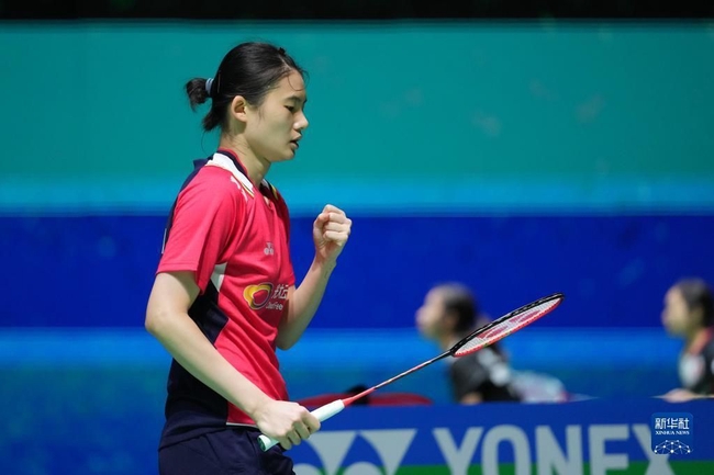 大风车扣篮 大风车扣篮