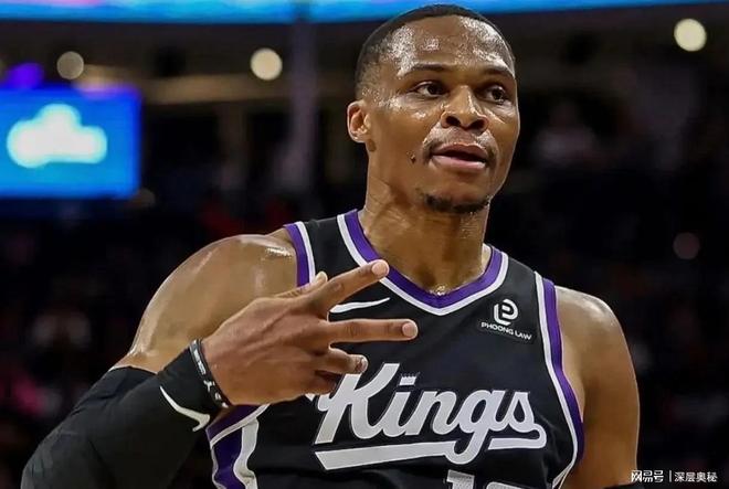 第三个出局 第三个出局